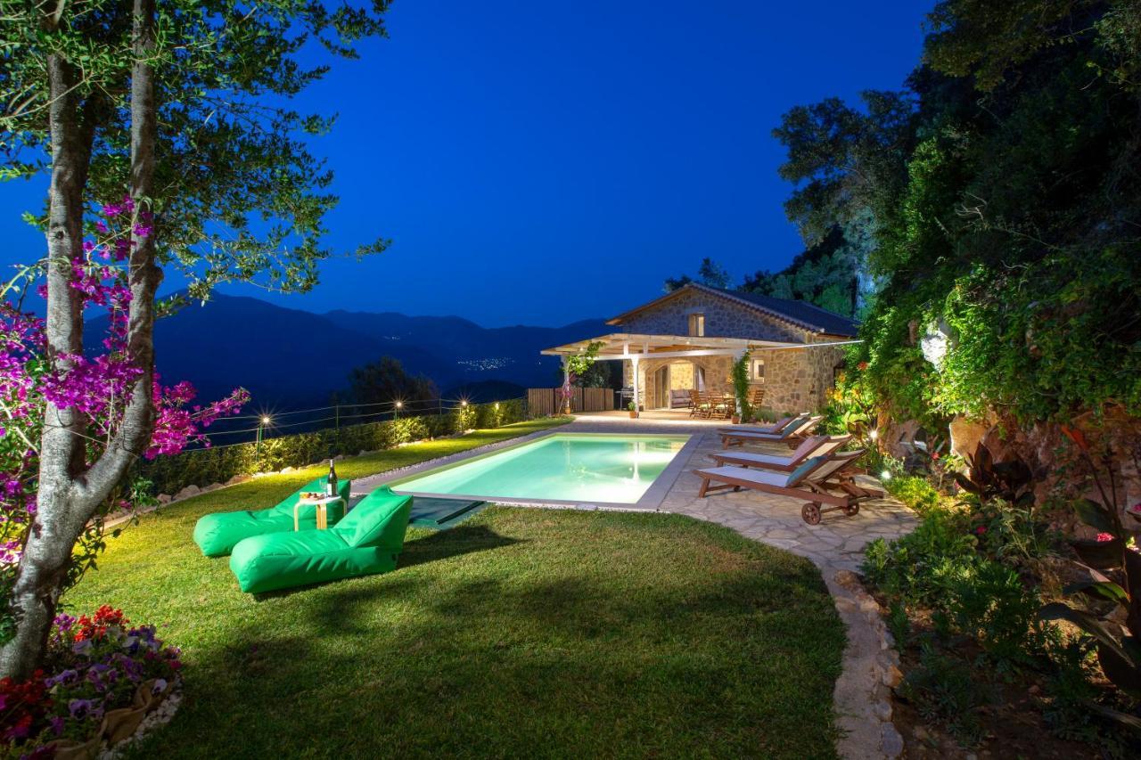Pnoes Villas Vasiliki  Exterior photo