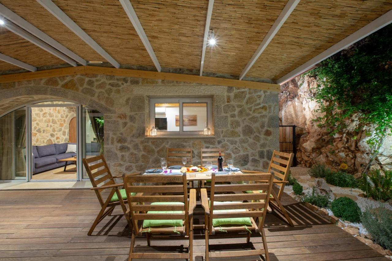 Pnoes Villas Vasiliki  Exterior photo