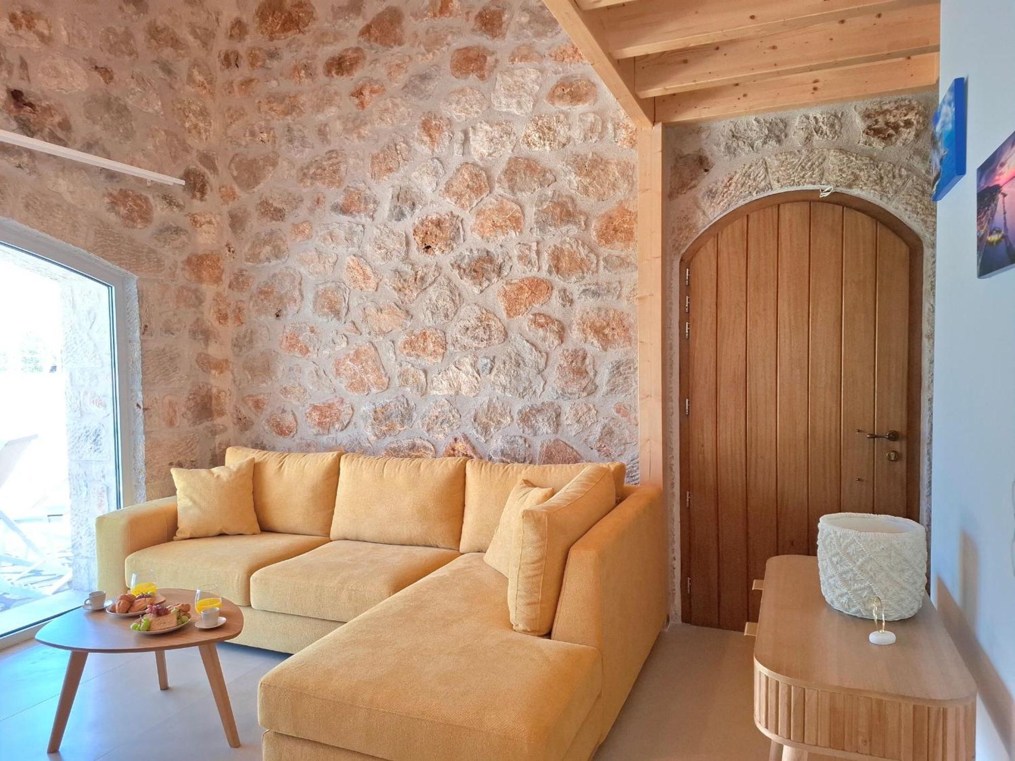Pnoes Villas Vasiliki  Exterior photo