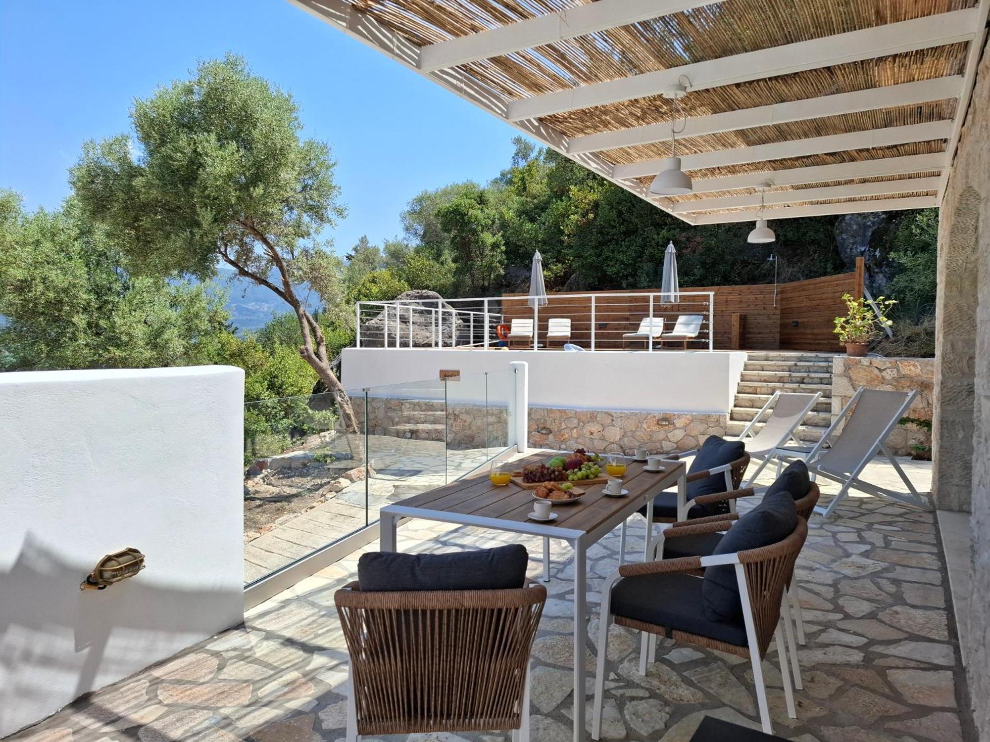 Pnoes Villas Vasiliki  Exterior photo