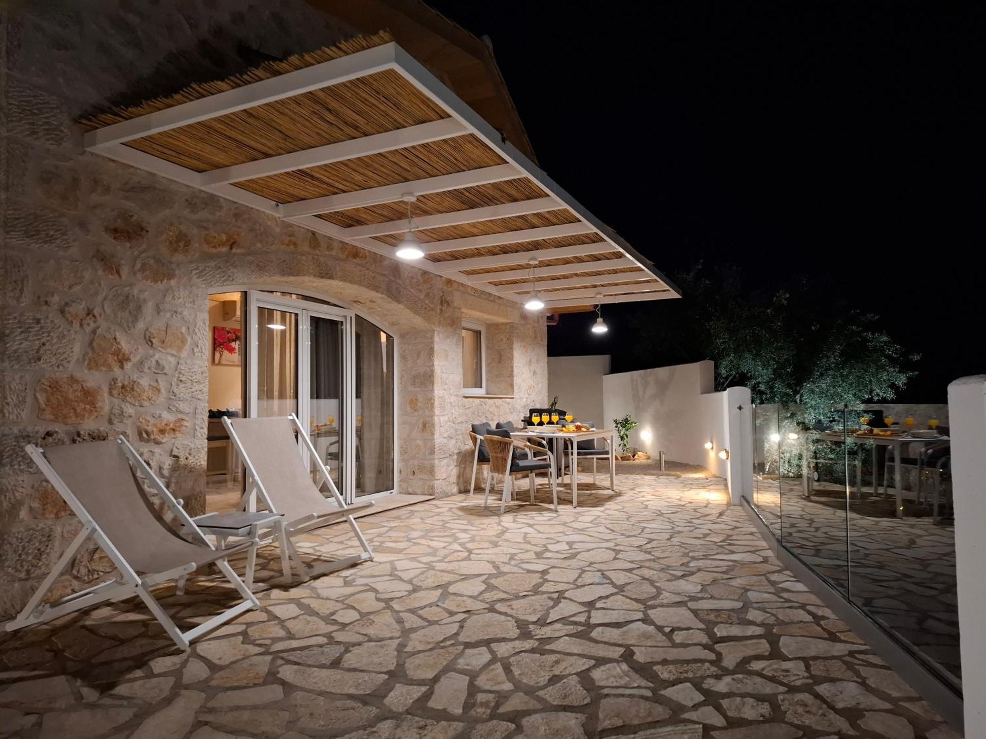 Pnoes Villas Vasiliki  Exterior photo